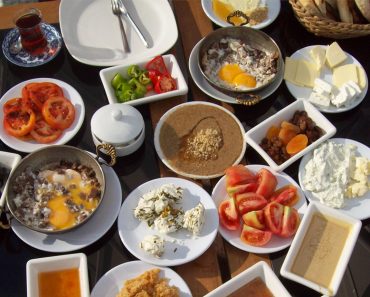 8 hábitos de países de todo el mundo para comer saludablemente