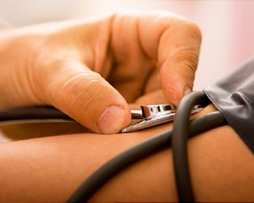 Salud del corazón: cómo bajar la presión arterial sin medicamentos