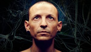 La críptica entrevista final de Chester Bennington revela su lucha contra la depresión