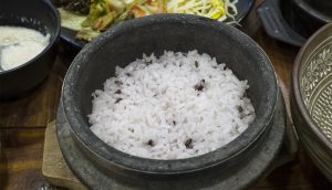 Cómo recalentar el arroz de la manera correcta para que no resulte tóxico