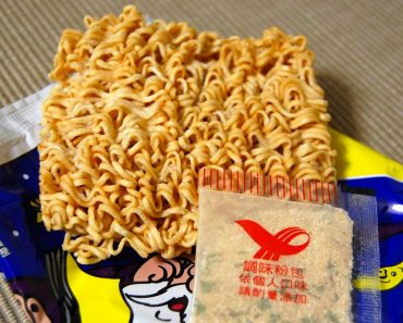 8 alarmantes razones para dejar de comer fideos instantáneos por el bien de su salud 8 alarmantes razones para dejar de comer fideos instantáneos por el bien de su salud