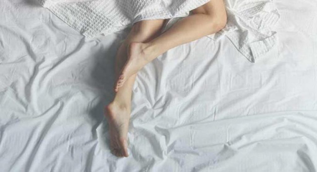 Las 5 maneras más eficaces para curar el síndrome de piernas inquietas naturalmente