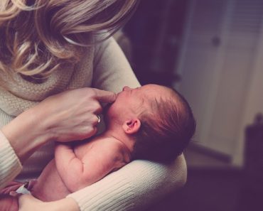 Las mamás necesitan 1 año completo de recuperación después del nacimiento