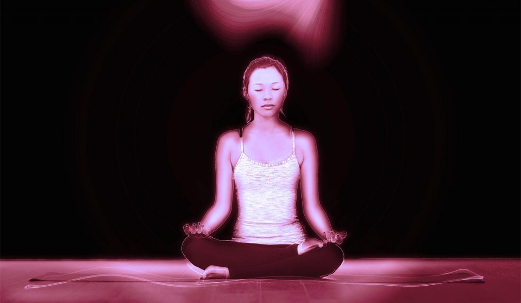 Yoga restaurativo: 5 posturas para equilibrar tus hormonas