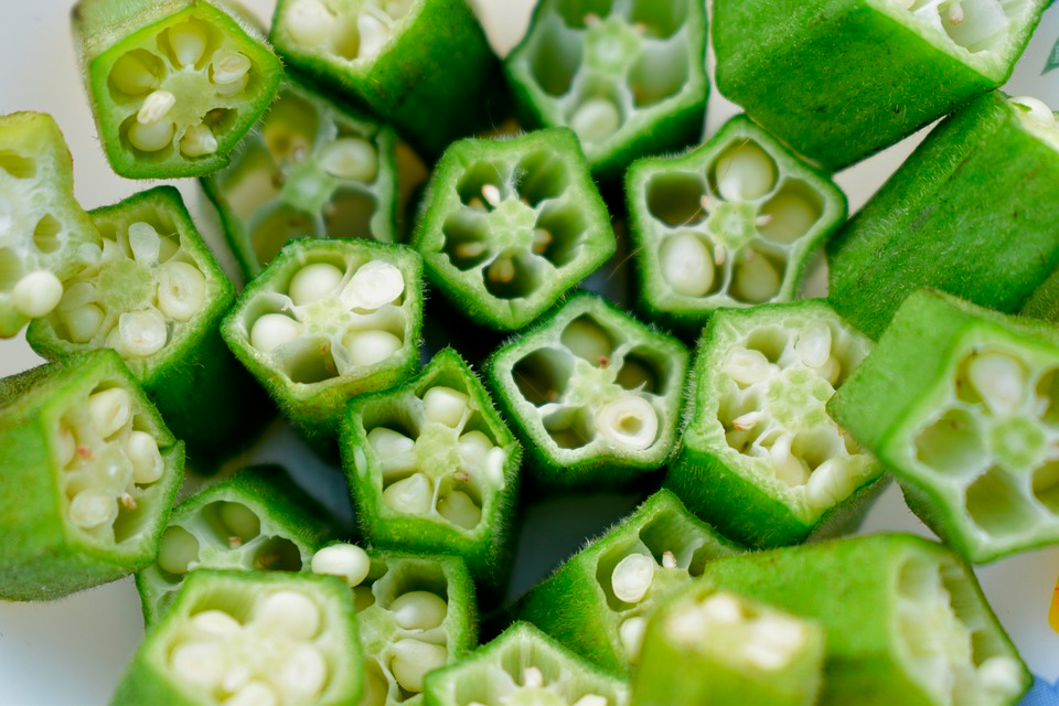 12 beneficios para la salud de la Okra o Quimbombó que le harán amar este vegetal