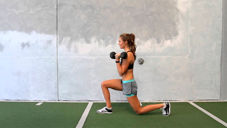 3 Simple Exercises That Sculpt Your Legs and Abs in Just Two Minutes