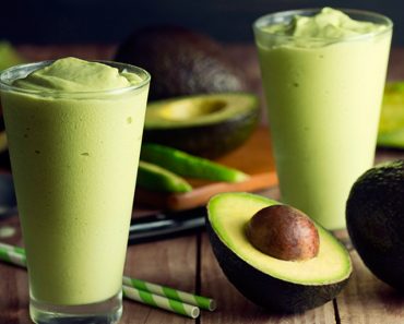 6 recetas de batidos y zumos de aguacate y sus beneficios