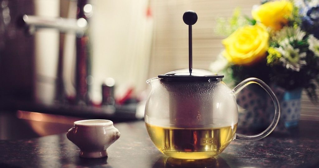 Los efectos secundarios del té verde y quién no debe consumirlo