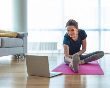 4 Consejos para mantenerse sano (y en forma) mientras se está atrapado en casa