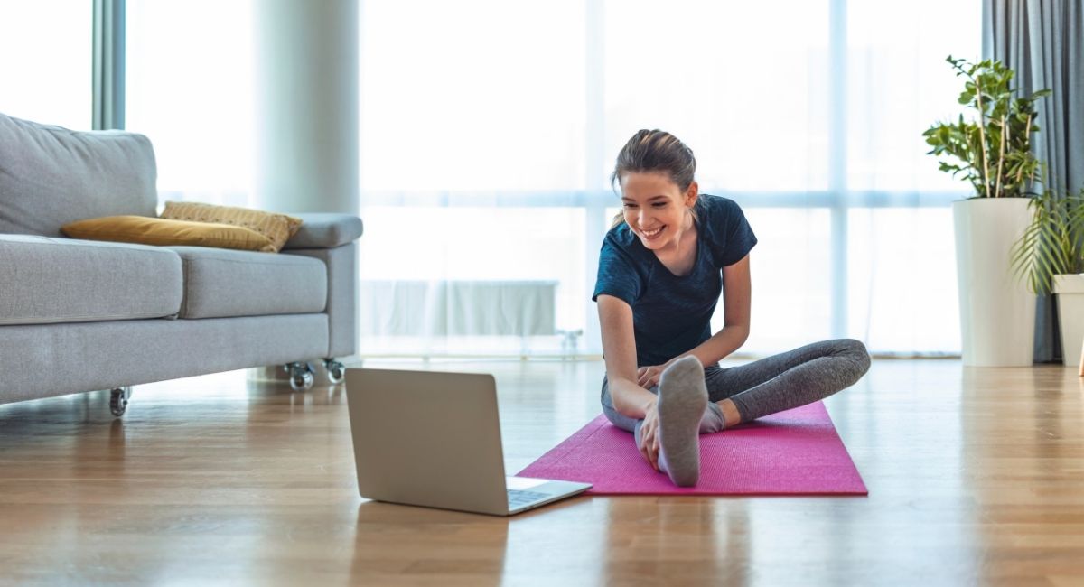 4 Consejos para mantenerse sano (y en forma) mientras se está atrapado en casa