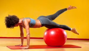 Ejercicio de 15 minutos para todo el cuerpo con pelota de pilates