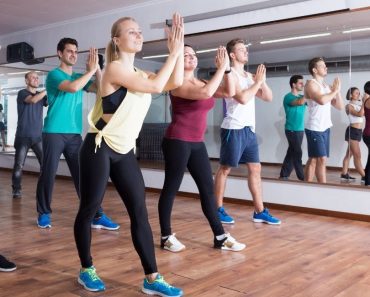 Bailar zumba: ventajas y desventajas que puede esperar