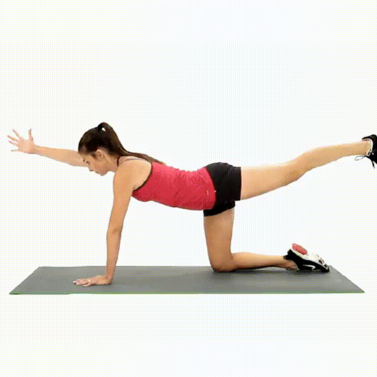 Get a Flat Stomach With This 6-Minute Abs Workout