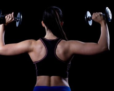 Guía para chicas para ganar músculo: entrenamiento con pesas