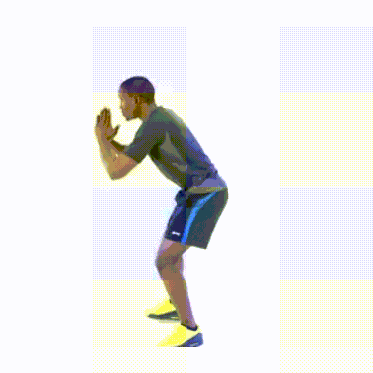 Squat with back kick 13 Exercises to sculpt and strengthen your glutes