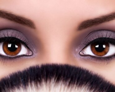 Trucos para conseguir unos ojos más grandes y expresivos con el maquillaje Trucos para conseguir unos ojos más grandes y expresivos con el maquillaje