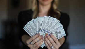 15 ideas de ingresos pasivos para ganar más de 1.000 dólares al mes