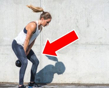 20 minutos, siete movimientos y una kettlebell para acelerar el metabolismo y desarrollar los músculos de todo el cuerpo